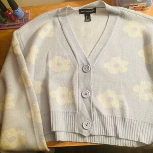 Light Blue Floral Sweater 🩵